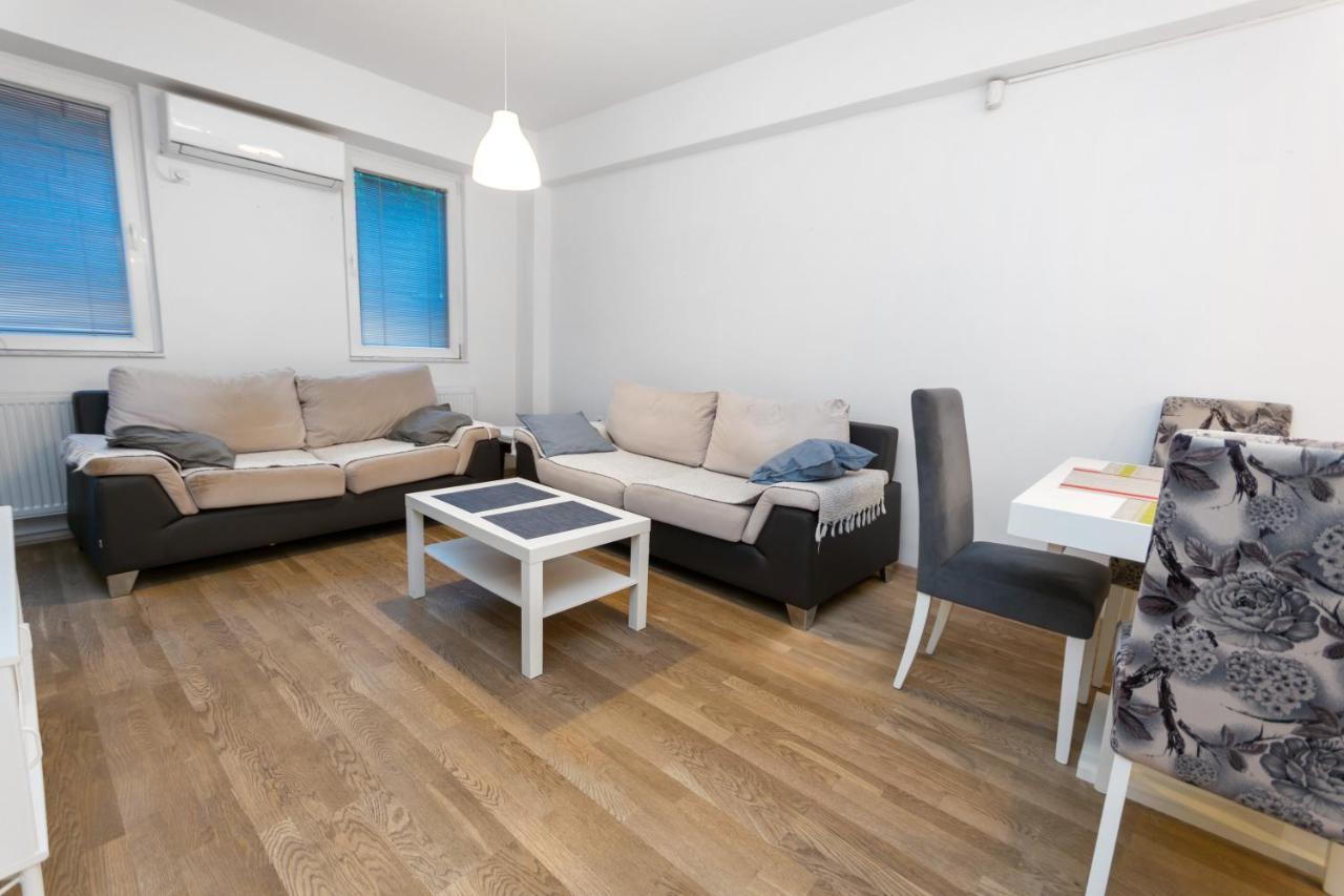One Bedroom Apartment With Private Parking Скоп'є Екстер'єр фото
